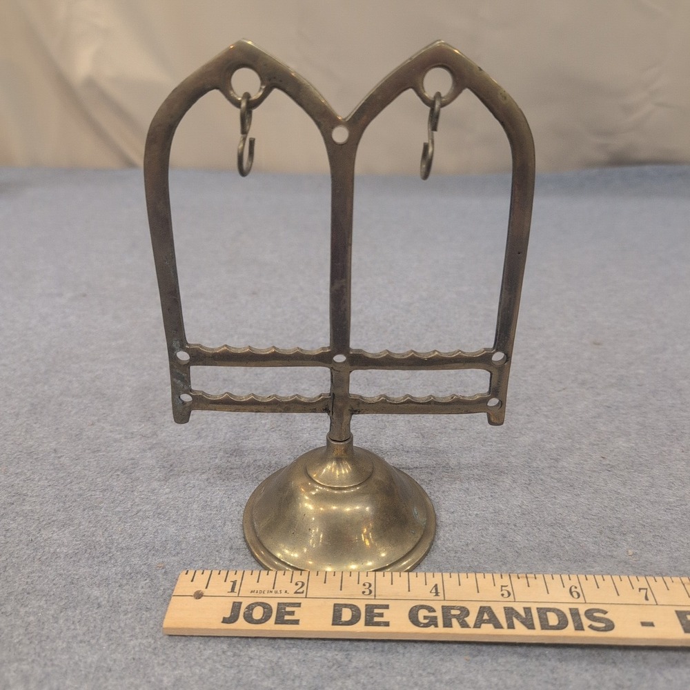 Vintage Brass Gothic Cathedral Arch Earring Stand Jewelry Display Organizer - Picture 7 of 7